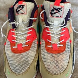 Pre owned Nike  Air Max 90 Sneakers , Beige, Purple, mountaineering size 9.5